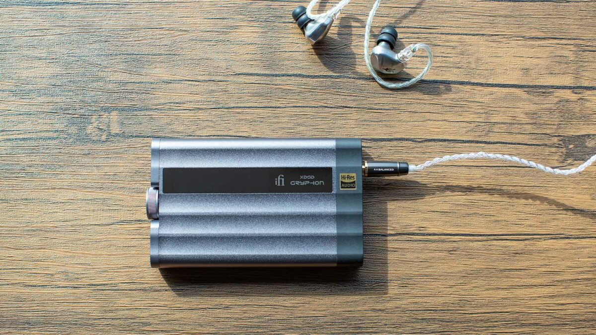 3-iFi-DAC-Table2-jpg-1200x675.jpg