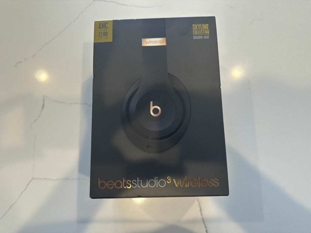 Beats by Dre Studio 3 headphones reviewed by Jerry Del Colliano