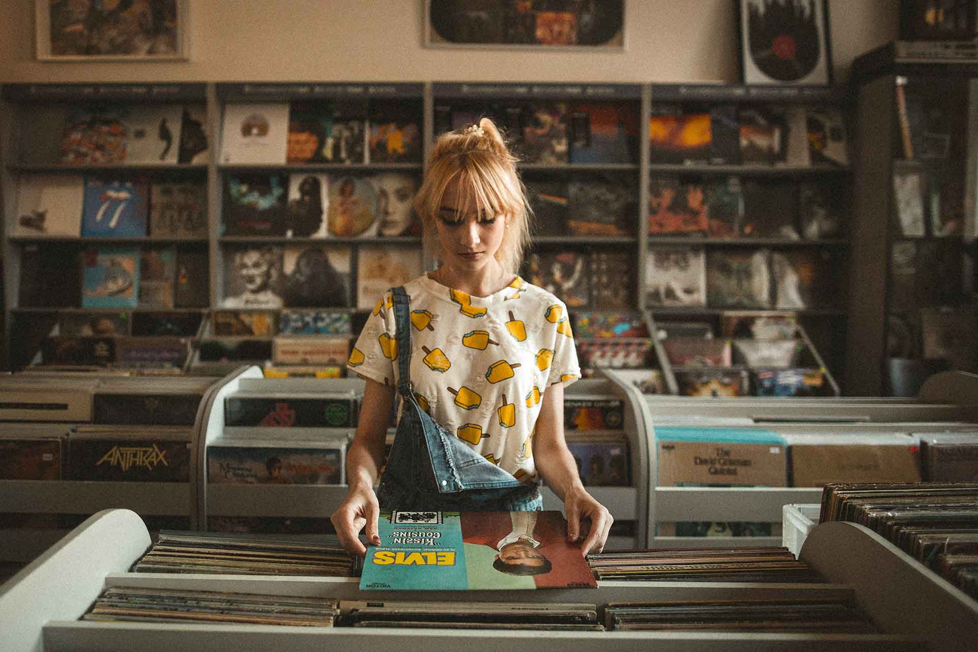 Buying vinyl records for investment