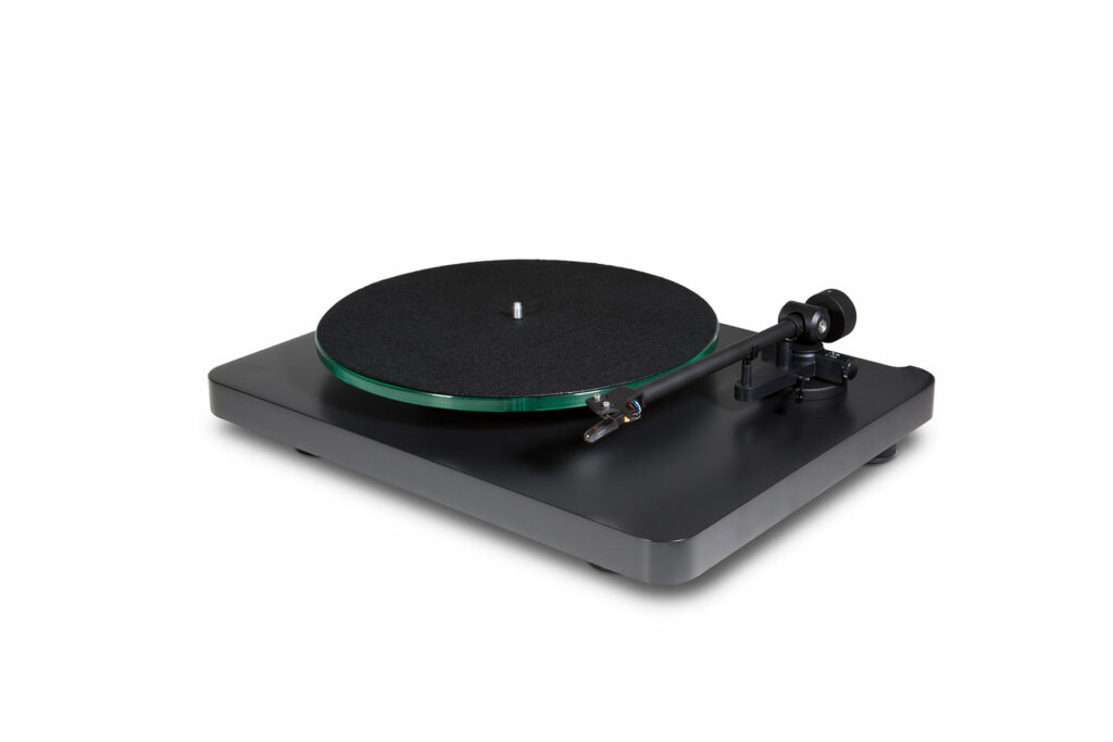 NAD C 558 Audiophile Turntable reviewed by Andrew Dewhirst