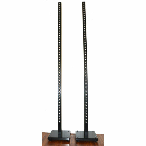 Laufer Teknic's The Note Speaker is one of the most visually dramatic on the market today with its tall-thin, multi-driver design