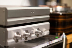 Pass Labs XP-27 phono preamp, our best high-end phonostage pick
