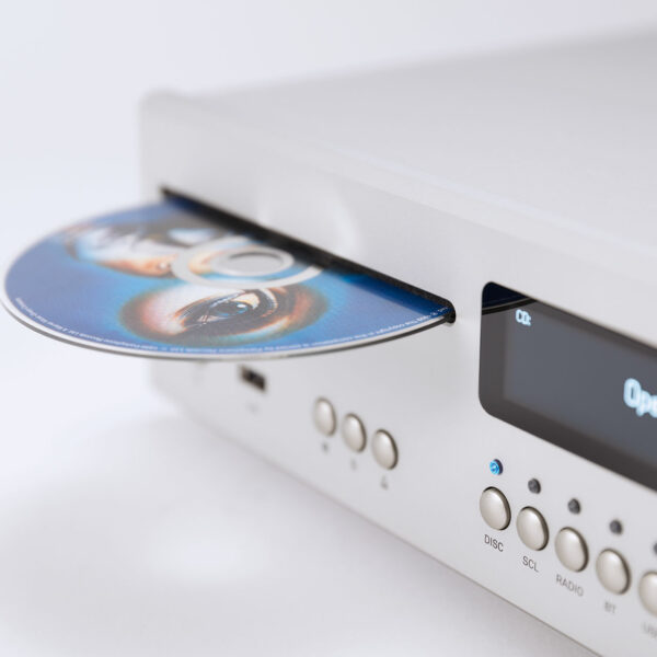 The T+A MP200 is a truly unique audiophile component with its range of audiophile source options in once chassis