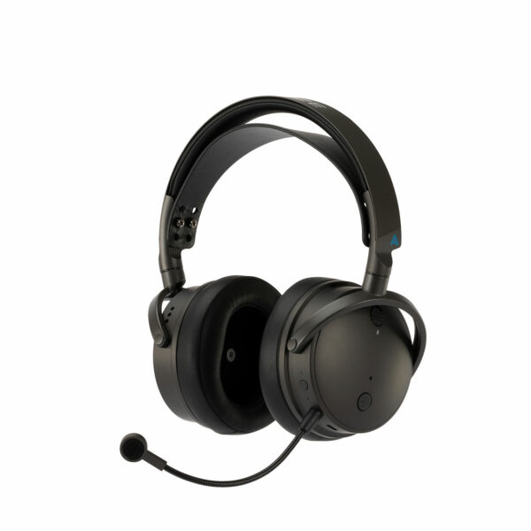 Audeze Maxwell headphones bring audiophile performance to people who make a lot of phone calls or play advanced video games