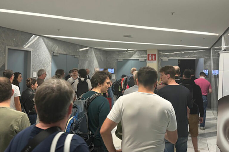 The Munich HIFI Show is crowded and for good reason in that it has some of the biggest and best audiophile demos in the world.