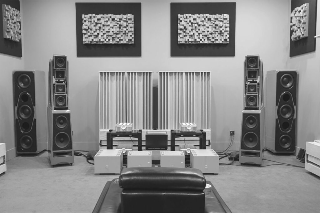 The reference listening room at The Audio Salon in Santa Monica, California 