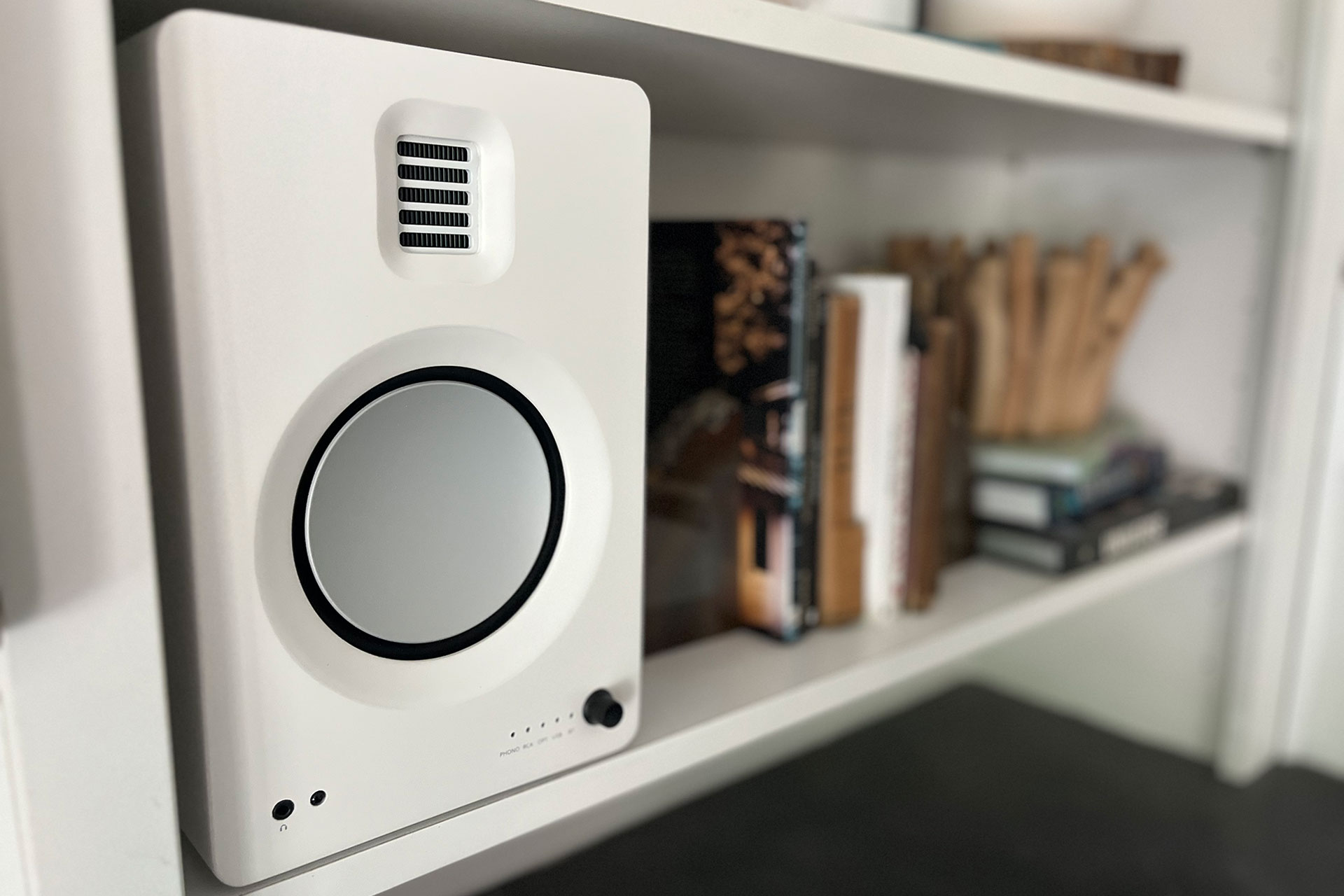 Kanto TUK Powered Loudspeakers Reviewed