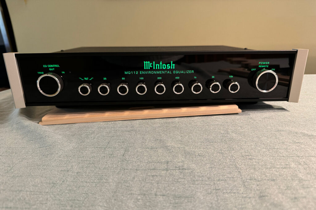 The McIntosh MQ112 at Brian Kahn's home