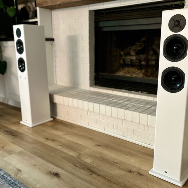 Totem KIN PLAY Powered audiophile speakers installed in Eric Forst's listening room.