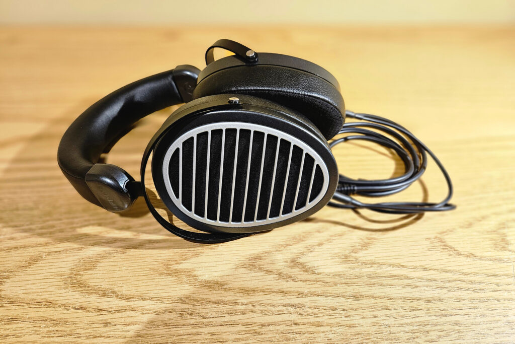 The HIFIMAN XS Edition headphones chillin' at Mike Prager's