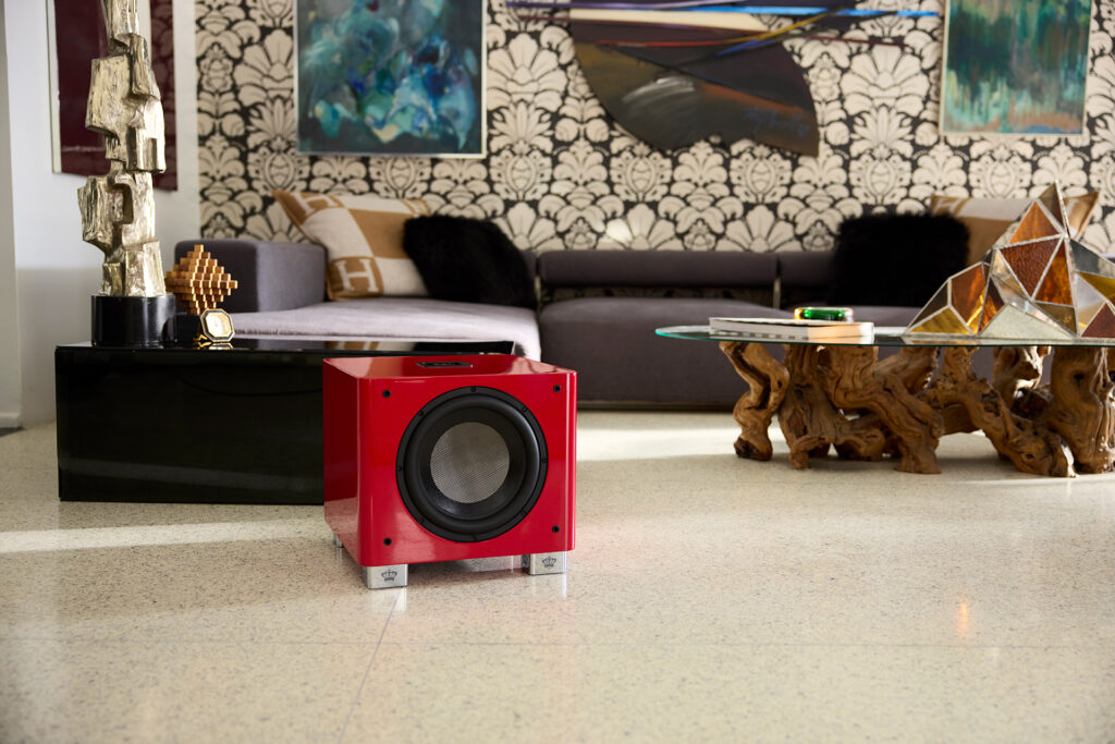 The REL T/x9 in a rosso forte inspired red color.