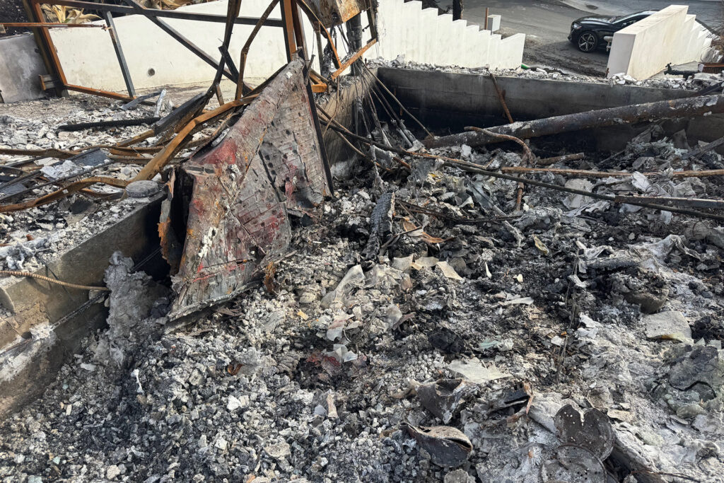 FutureAudiophile.com's publisher's last home post the Palisades Fire.