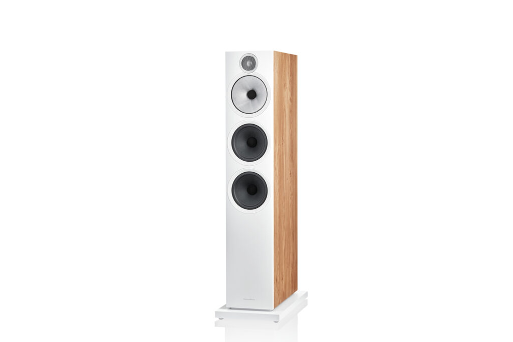 The stock finishes of the Bowers & Wilkins 603 S3s are notably good at these prices.