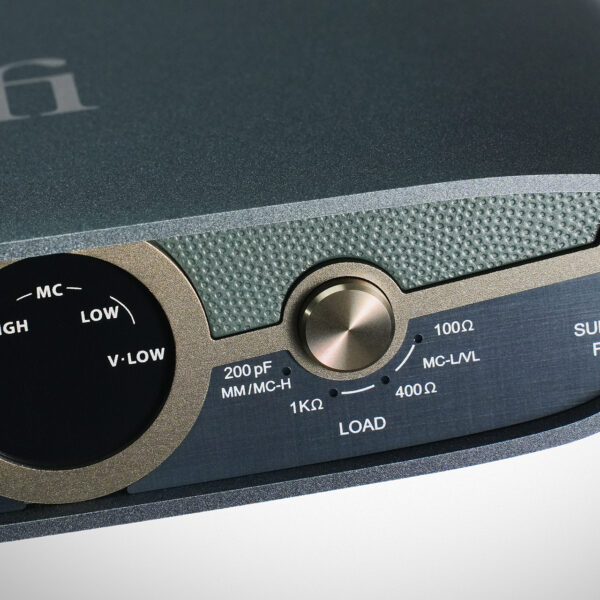 The iFi Zen Phonostage in its close-up.