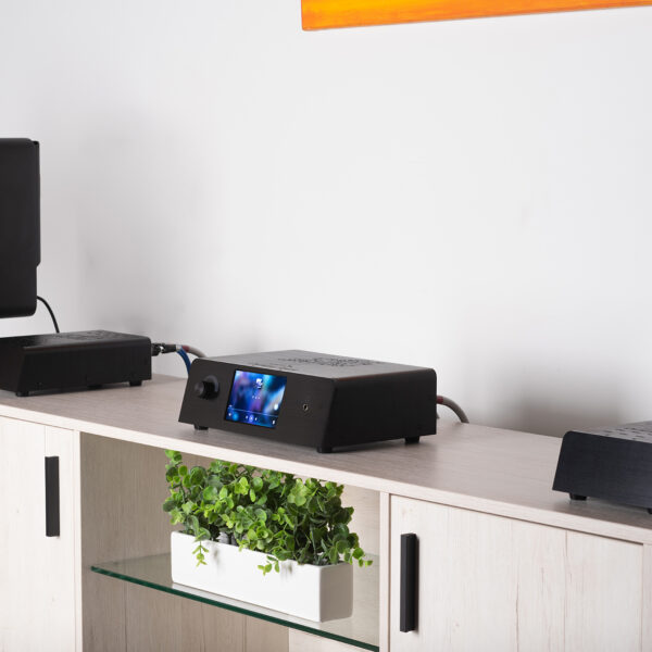 The Orchard Audio Starkrimson 25 Premium Mono Amps have taken the audiophile world by storm.