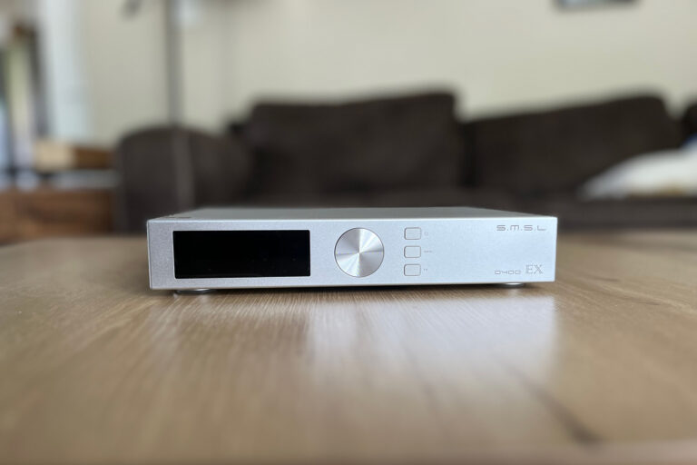 S.M.S.L. LD 400EX is an apex predator CHI-FI DAC price well under $1,000.