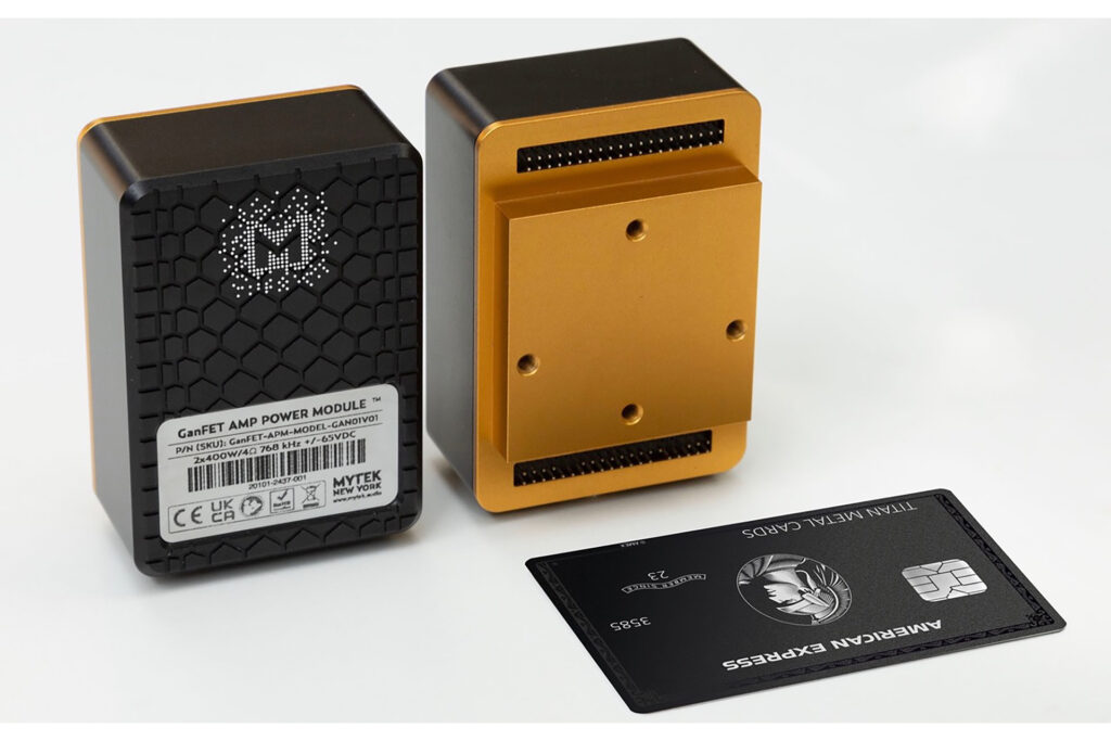 Here are the GaN amp modules that make the amp sing.