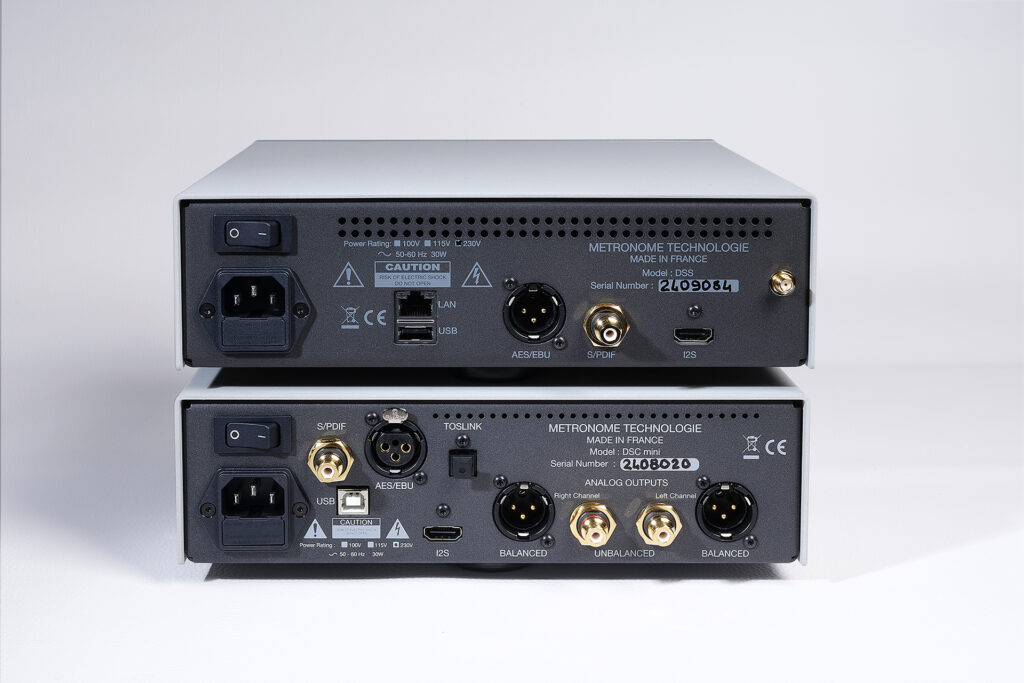 A look at the rear inputs and output of the Metronome DSC mini