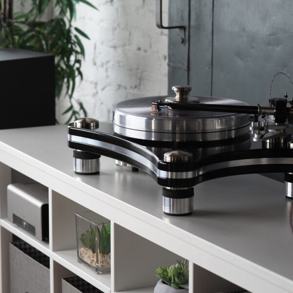 the VPI Signature 21 installed in a slick setup in Pennsylvania.