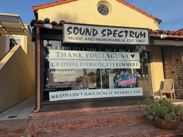 The music business is using AI to allow John Lennon to perform with Paul McCartney in ways never thought possible. 