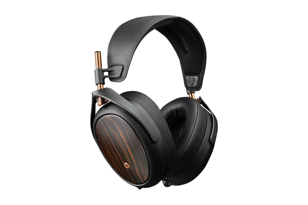 Meze Liric wired headphones from Romania.