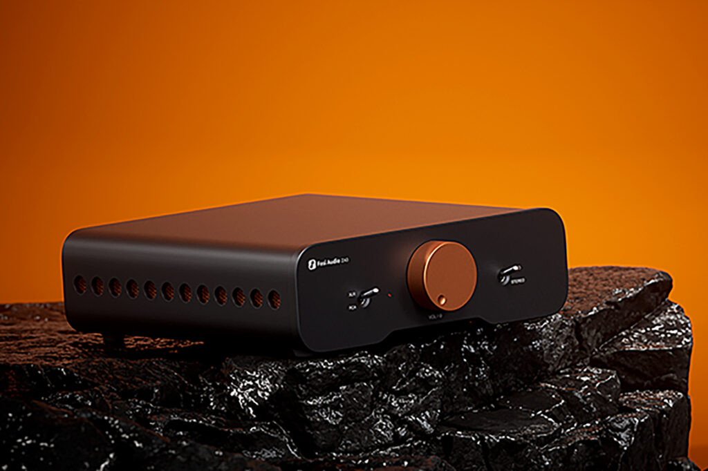 Small but powerful, the Fosi ZA3 is a basis for a powerful little audiophile system