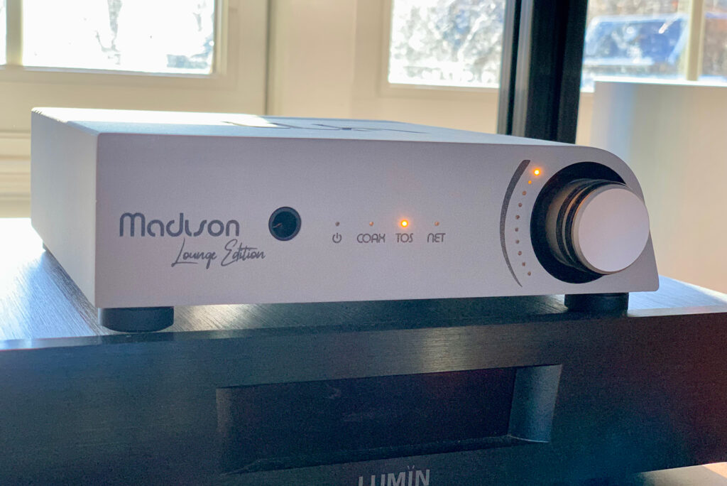 A look at the Wattson Madison DAC, which is the new reference standard in Jim Swantko's system (replacing a DAC costing 5x more retail) installed.