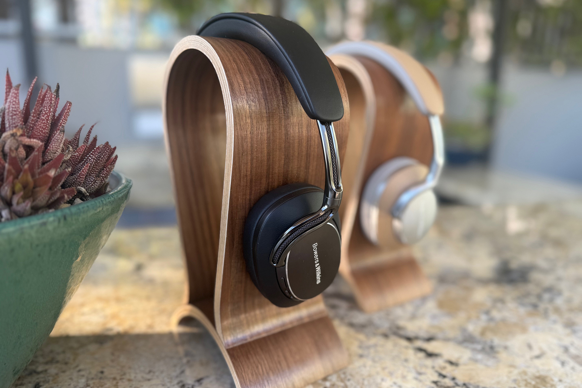 Bowers & Wilkins Px8 S2 Headphones Reviewed