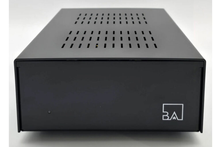 The Buckeye Hypex NCx252MP offers class-A-like sound from a small, affordable, class-D chassis.