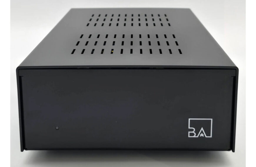 The Buckeye Hypex NCx252MP offers class-A-like sound from a small, affordable, class-D chassis.
