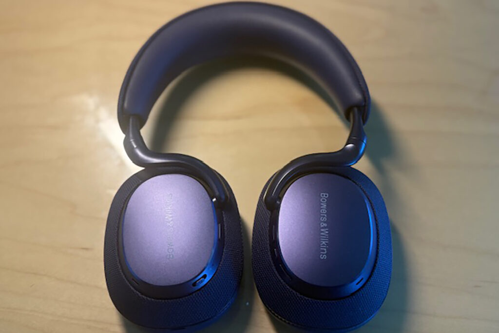 Jerry Del Colliano's blue review sample Bowers & Wilkins Px7 S3s headphones. 