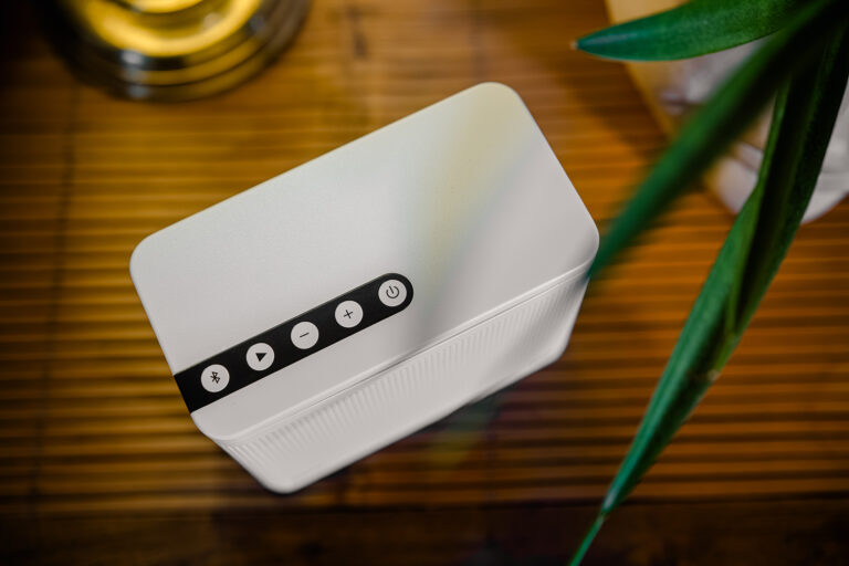 ELAC NAVA100 Portable Bluetooth Speaker Reviewed