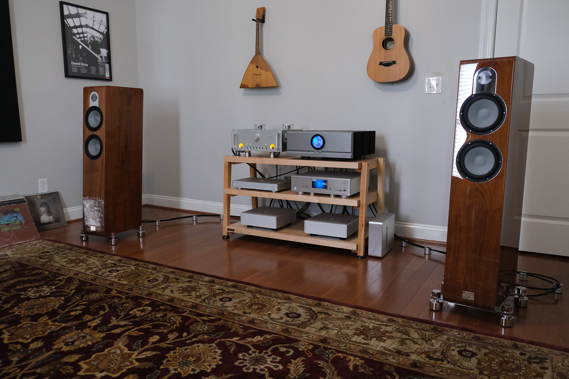 Frank Picarello's reference audiophile system.
