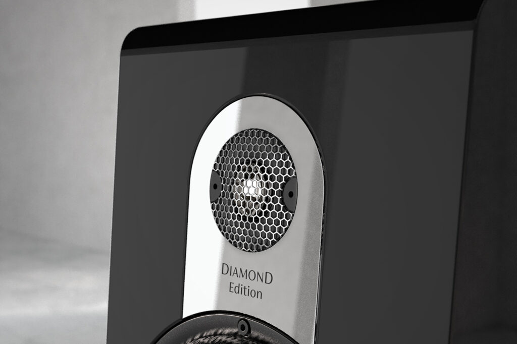 A closeup look at the Marten Parker Trio tweeter