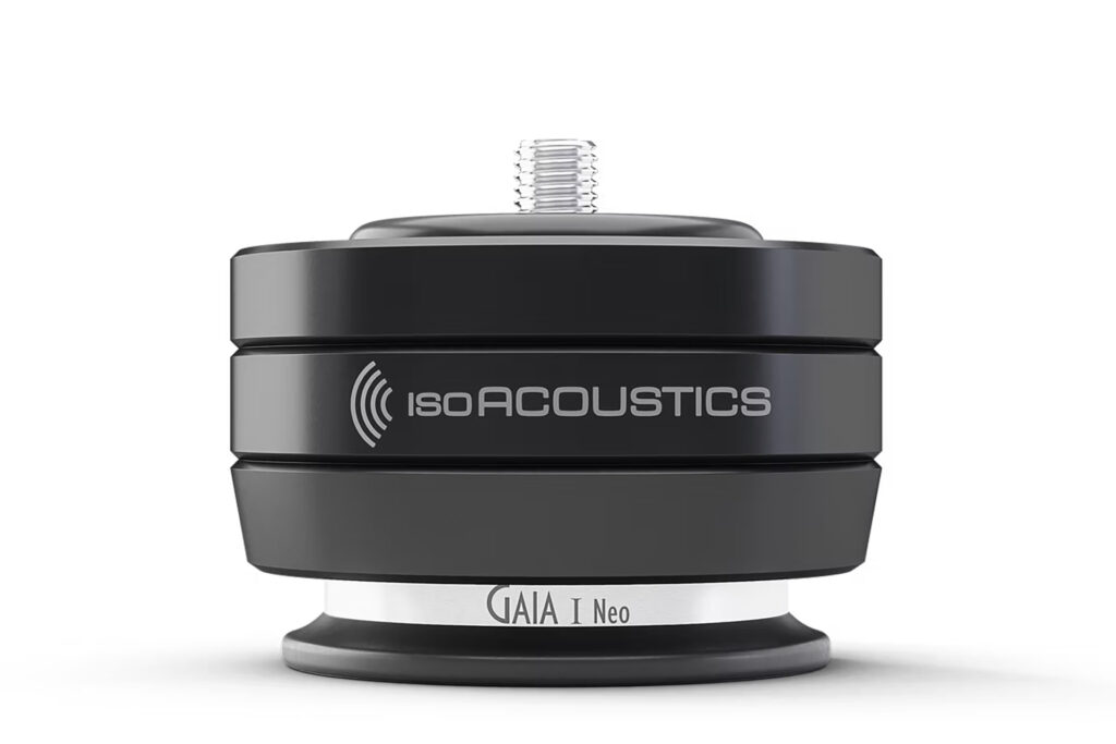 A solo IsoAcoustics Gaia i Neo.