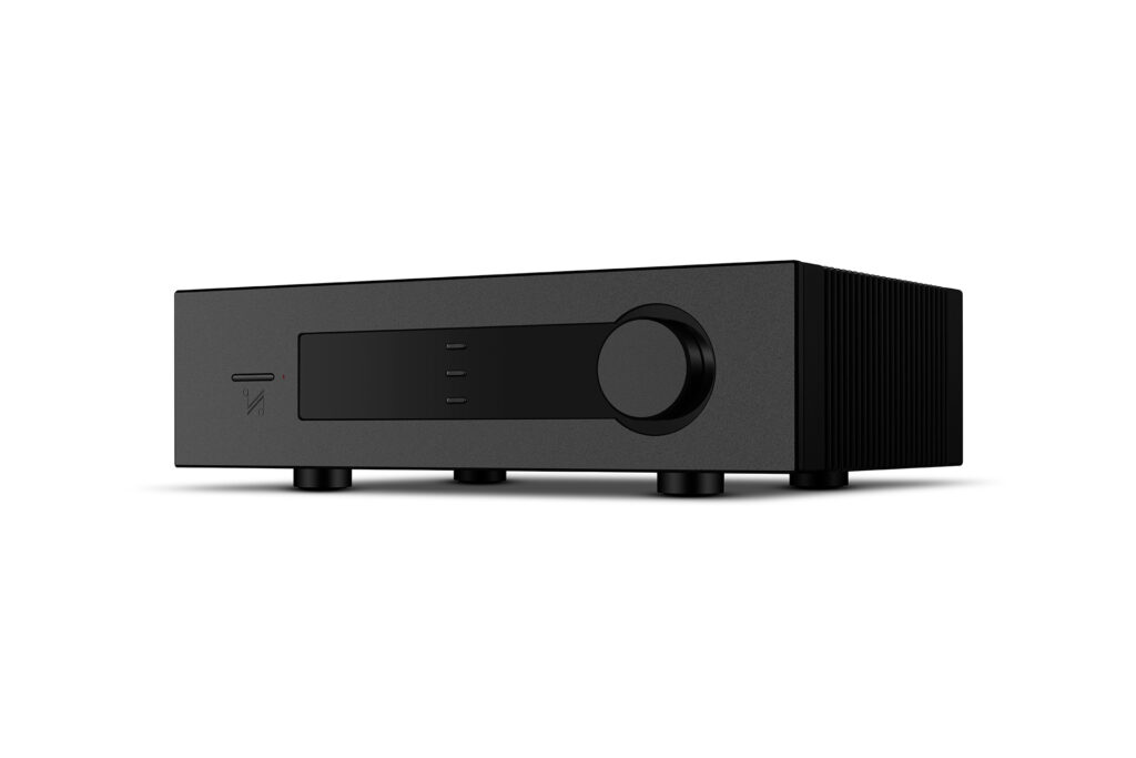 The Quad Platina Music Streamer in black