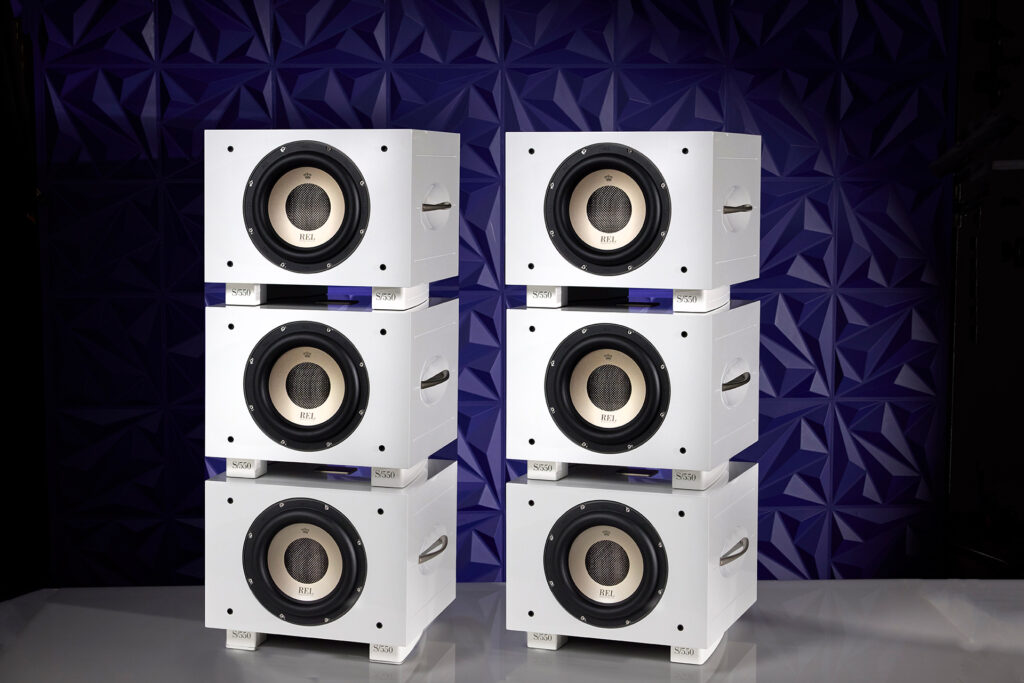 REL S/550 Six Pack Line Array Sub Bass System in white with no grills.