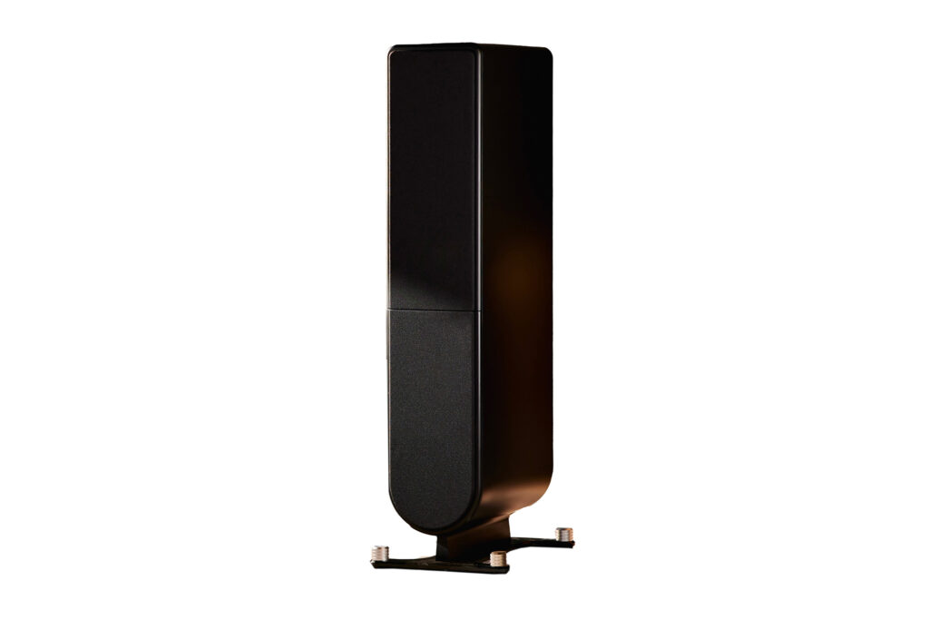 The PS Audio Aspen FR10 speakers in black.