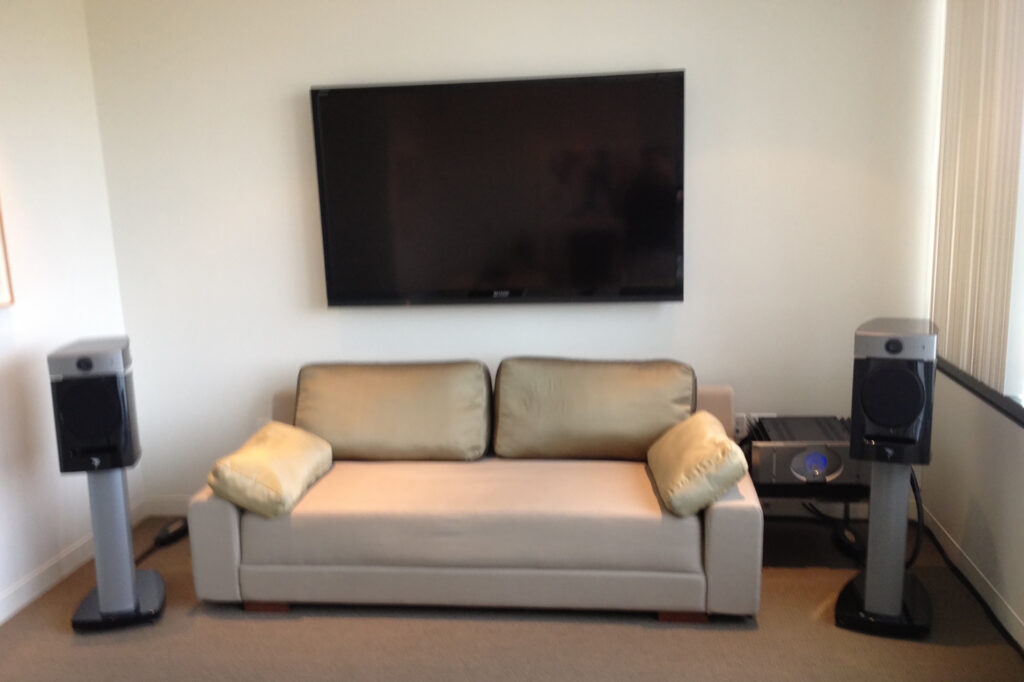 When Luxury Publishing Group Inc. had offices in Brentwood, we had a really good stereo.