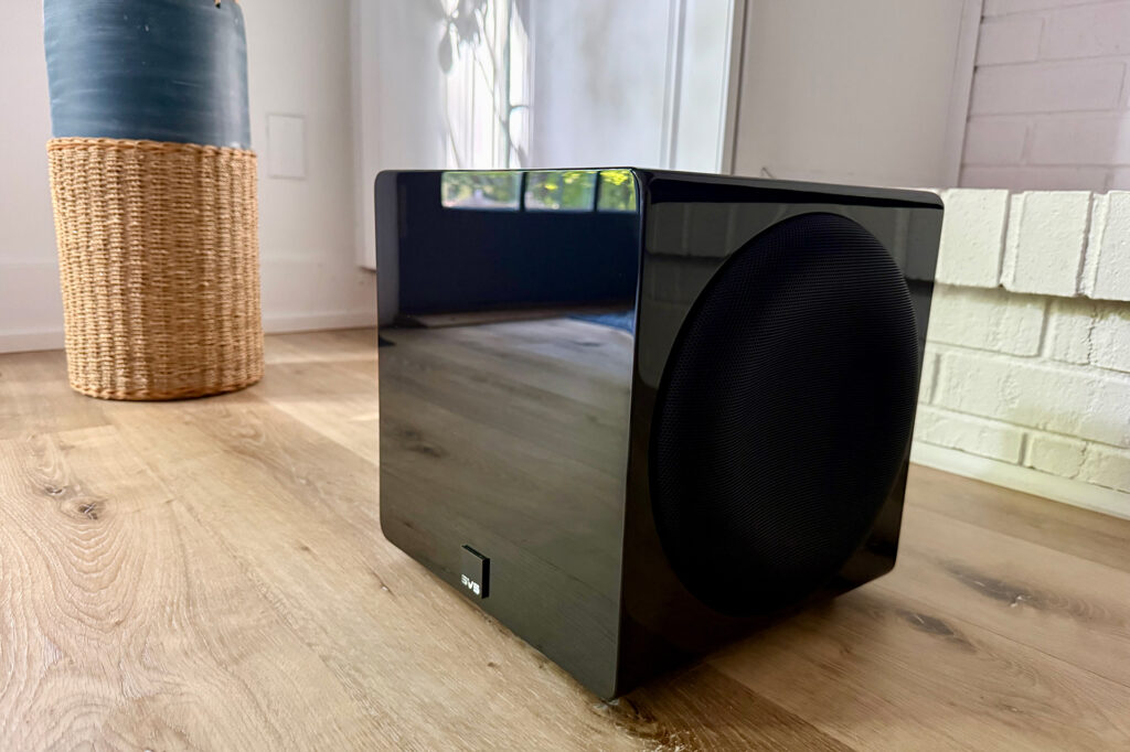 The SVS 3000 Micro at Eric Forst's house.