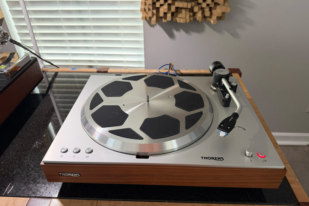 The Thorens 404 installed at Paul Wilson's home.