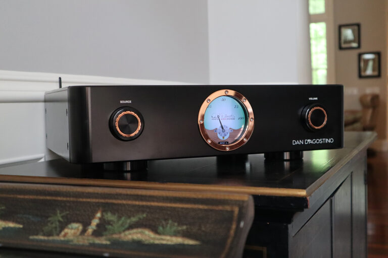 The Dan D'Agostino Pendulum integrated amp at Jim Swantko's home post review.
