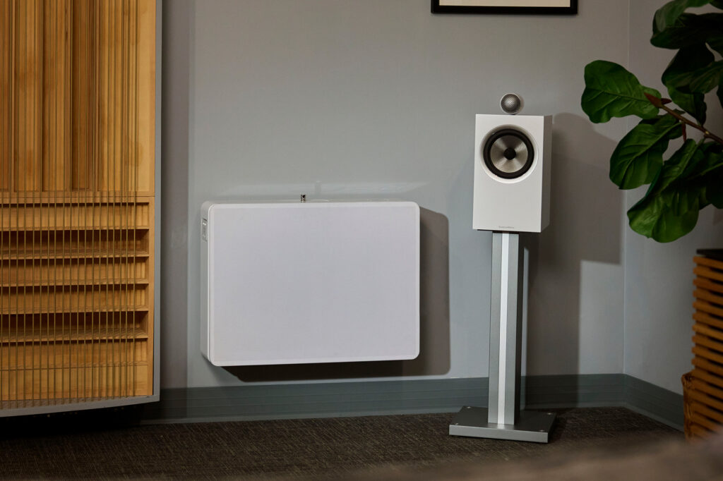 Another REL Planar PL-2 installed with Bowers & Wilkins speakers as was done in the review.